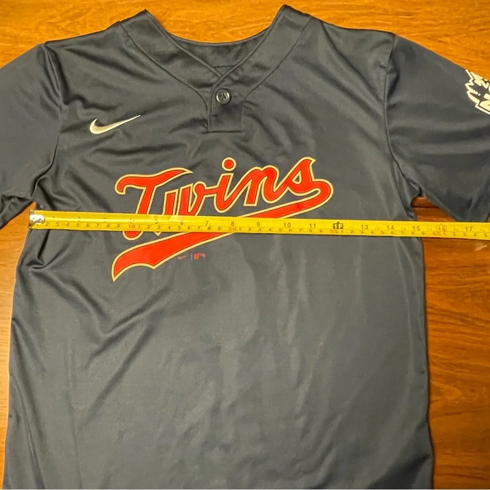Nike Kids Twins Navy and Red Jersey size S MLB
